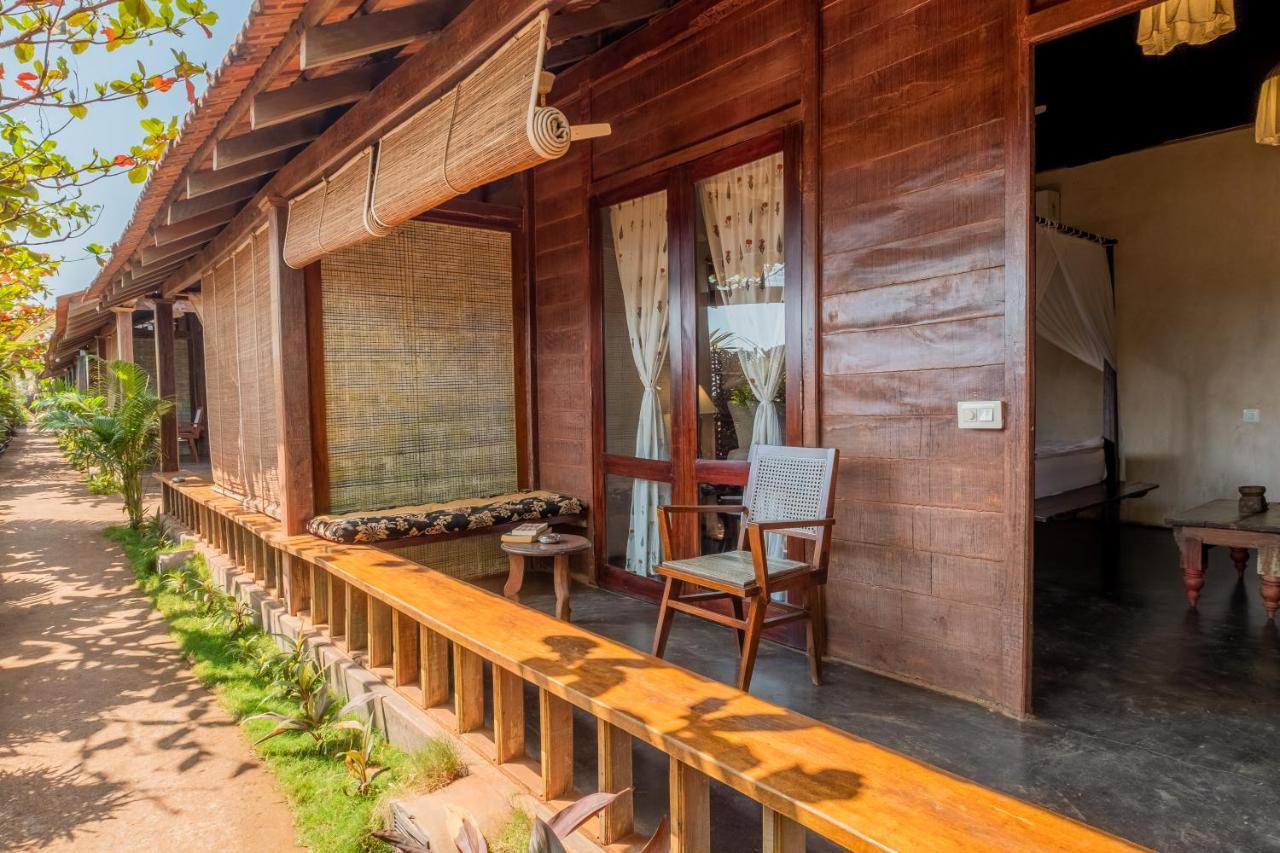 The Artist Cottages Morjim Dış mekan fotoğraf