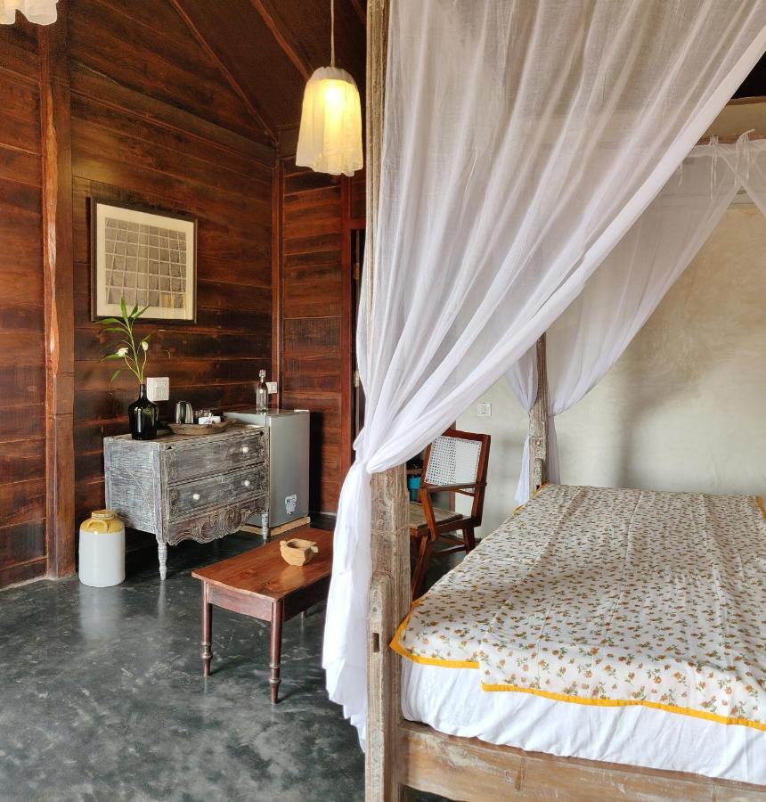 The Artist Cottages Morjim Dış mekan fotoğraf