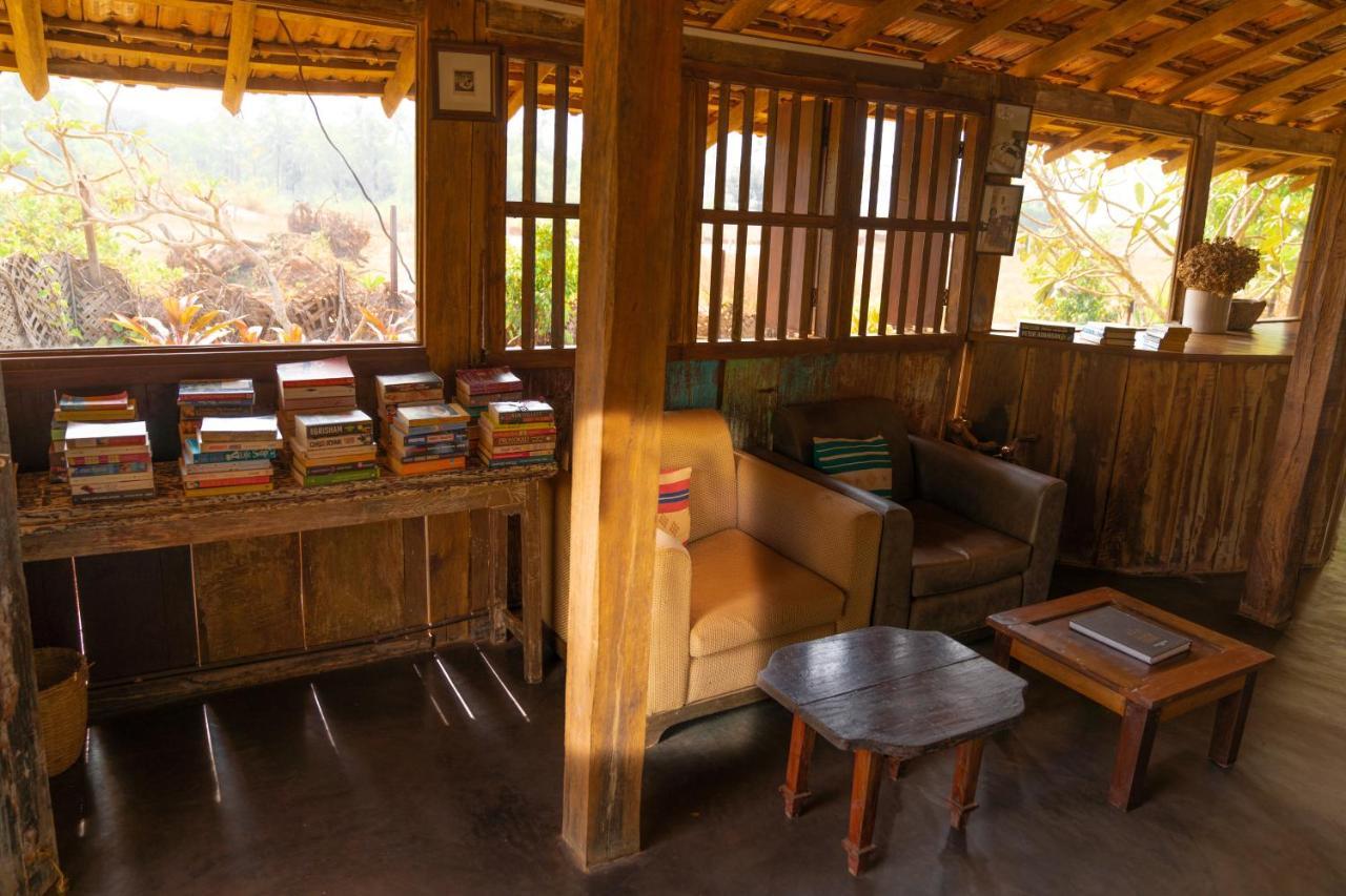 The Artist Cottages Morjim Dış mekan fotoğraf